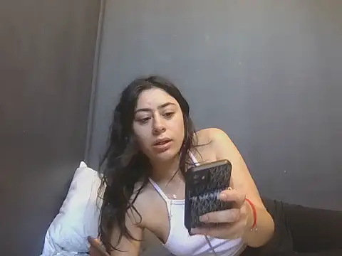 Ignvcivv online show from November 2, 2025, 9:06 pm