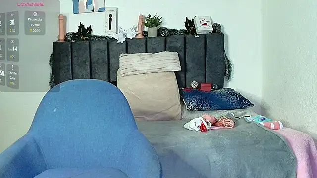 Devora mature65 online show from December 20, 2025, 6:48 pm