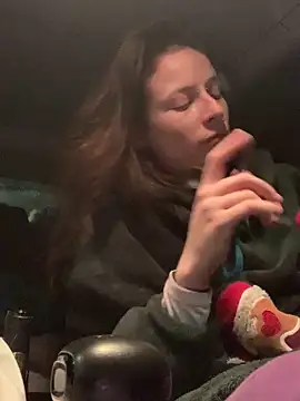 GoldenPussy1329 online show from December 21, 2025, 11:45 pm