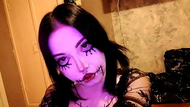 Beeping Creature online show from October 29, 2025, 1:35 pm