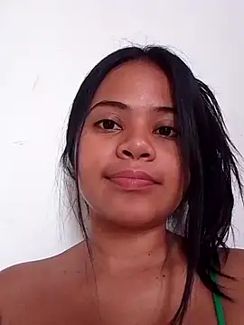 Snapshot of Antonela_19 chatting on October 8, 2025, 1:31 pm Antonela 19 online show from October 8, 2025, 1:31 pm