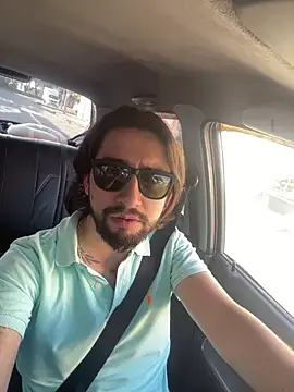 maximusdominus26 online show from November 9, 2025, 12:25 pm