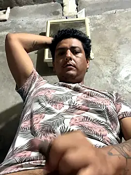 Snapshot of Odayr chatting on October 29, 2025, 6:04 am Odayr online show from October 29, 2025, 6:04 am