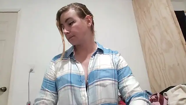 vagimosa online show from October 28, 2025, 8:44 pm