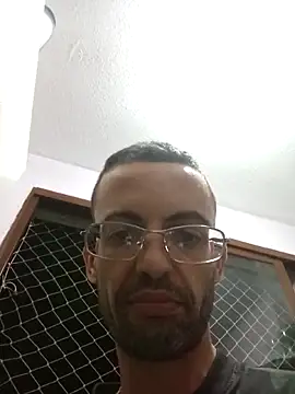 Art9i34art online show from April 10, 2026, 6:07 am