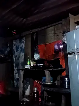 Snapshot of Khanhu_xx chatting on February 19, 2026, 7:37 am Khanhu xx online show from February 19, 2026, 7:37 am