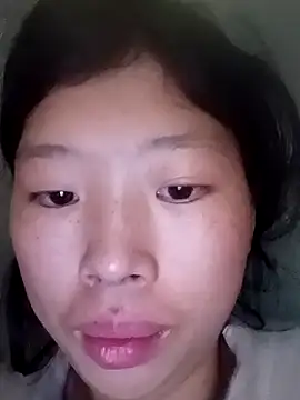 Snapshot of Khanhu_xx chatting on February 22, 2026, 2:45 am Khanhu xx online show from February 22, 2026, 2:45 am