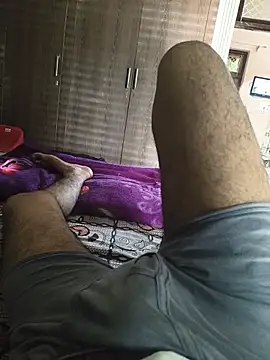 coolboy2626 online show from May 30, 2026, 2:19 am