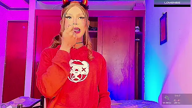 Snapshot of GIRLS_OFFICIALL__ chatting on October 23, 2025, 4:45 am GIRLS OFFICIALL   online show from October 23, 2025, 4:45 am