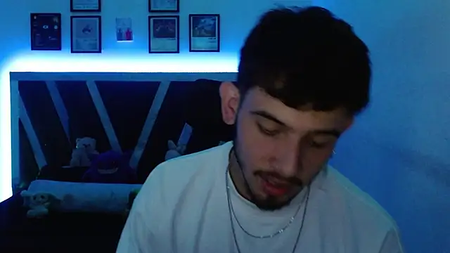 Sebasxxl12 online show from December 13, 2025, 10:48 pm