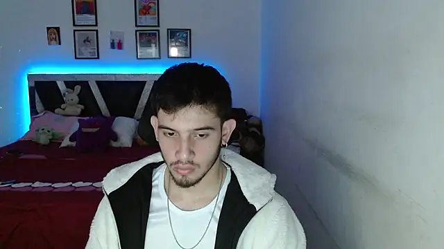 Sebasxxl12 online show from February 22, 2026, 9:13 pm