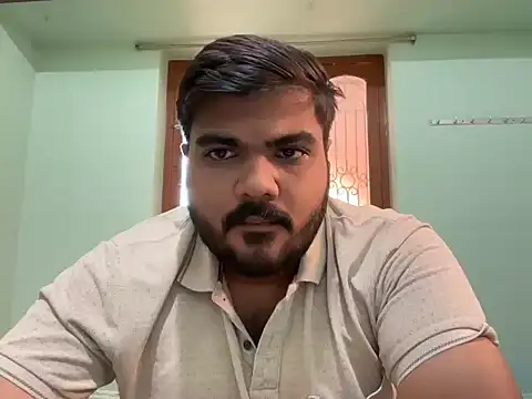 Romeo Sam2 online show from November 8, 2025, 7:41 am