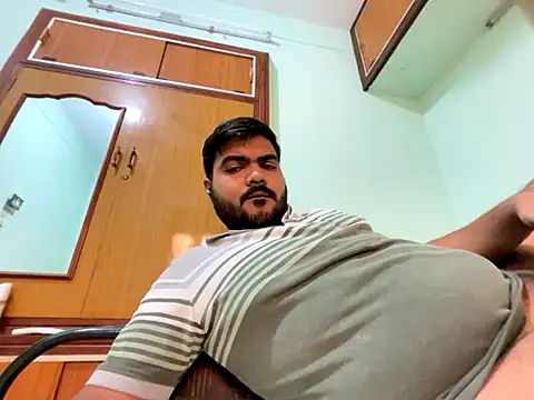 Romeo Sam2 online show from December 1, 2025, 6:40 am