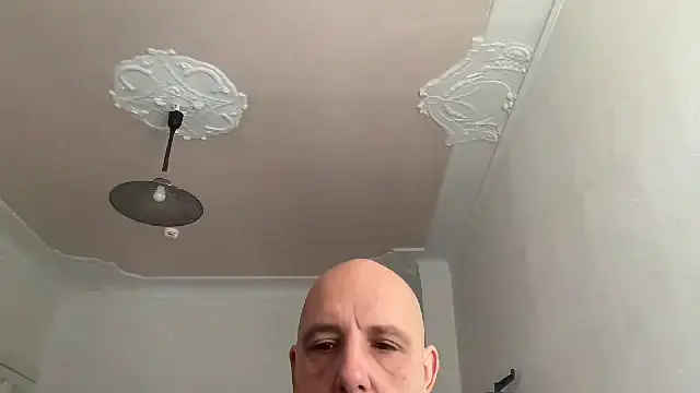 Snapshot of francescaloveher chatting on September 28, 2025, 11:15 am francescaloveher online show from September 28, 2025, 11:15 am