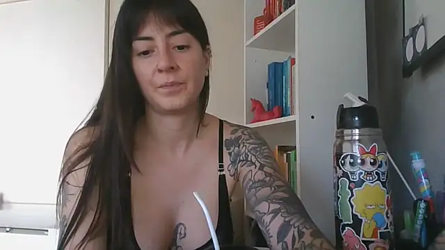 dandanbarr online show from June 17, 2026, 1:23 pm