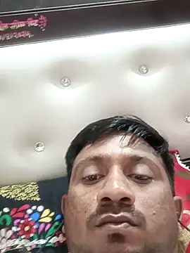 SlipperyRebound0 online show from September 29, 2025, 5:51 pm