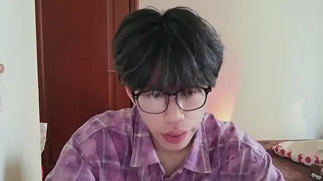 hangzi-0011 online show from February 26, 2026, 8:13 am