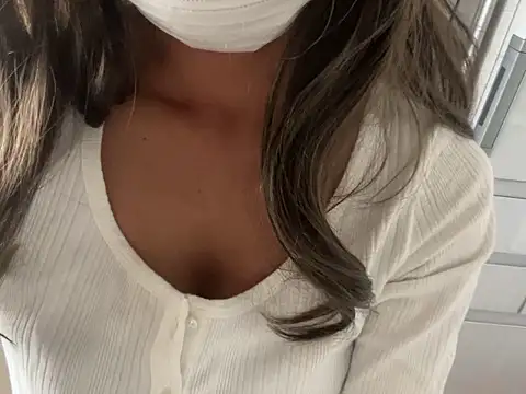 Toriyufu online show from November 5, 2025, 1:38 am