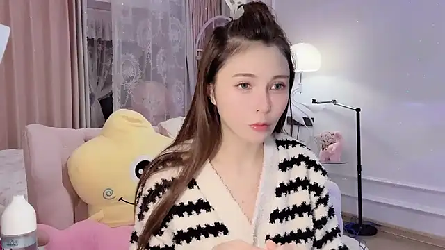 Titi-175 online show from October 27, 2025, 11:14 am