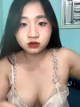 Sexy dancing girl online show from October 12, 2025, 4:50 pm