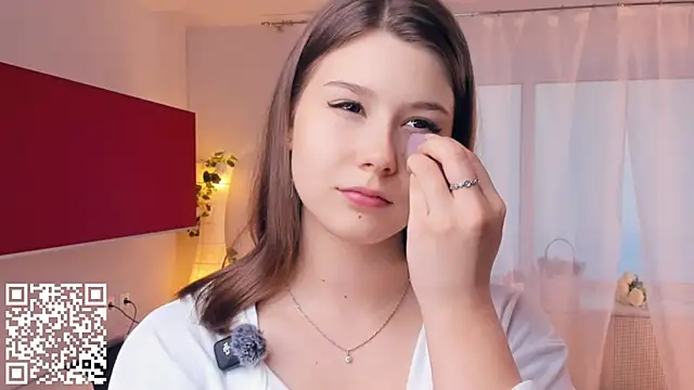 MondoNeko online show from October 23, 2025, 7:18 am