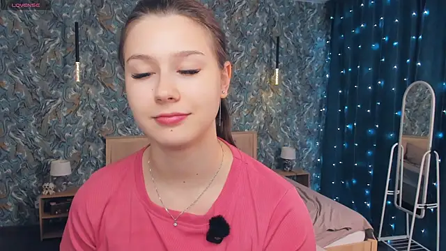 MondoNeko online show from December 19, 2025, 7:04 am