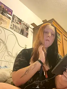 Snapshot of SweetieLina chatting on October 14, 2025, 5:14 pm SweetieLina online show from October 14, 2025, 5:14 pm