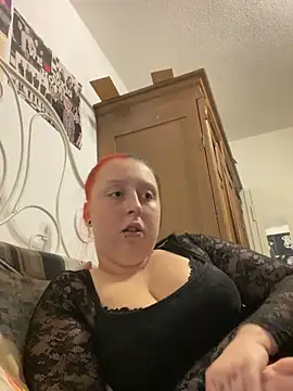 Snapshot of SweetieLina chatting on October 19, 2025, 5:13 pm SweetieLina online show from October 19, 2025, 5:13 pm