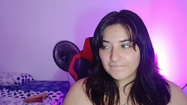 Snapshot of Jess_Beauty18 chatting on September 29, 2025, 3:28 pm Jess Beauty18 online show from September 29, 2025, 3:28 pm