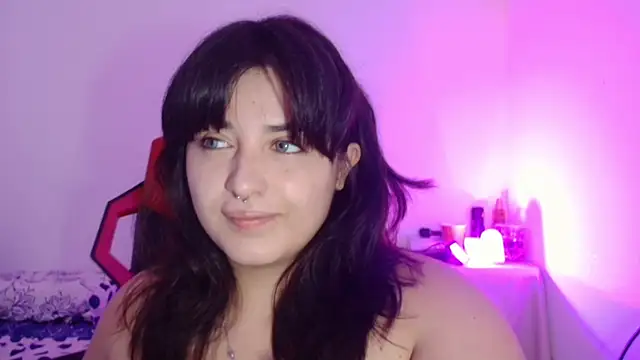 Snapshot of Jess_Beauty18 chatting on September 30, 2025, 11:59 am Jess Beauty18 online show from September 30, 2025, 11:59 am