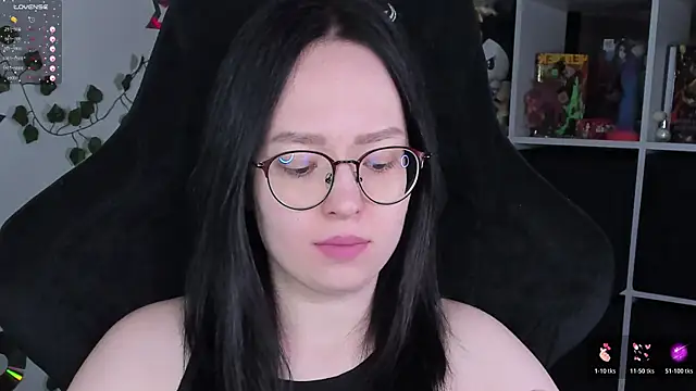 power robynn online show from October 17, 2025, 4:42 pm