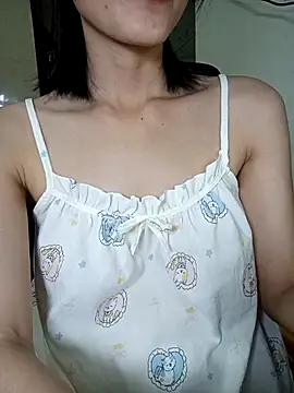 BiCute688 online show from October 24, 2025, 4:47 pm