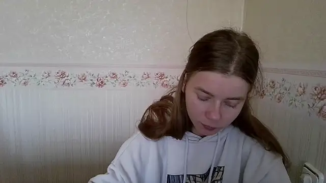 0nlyLola online show from October 26, 2025, 9:59 am