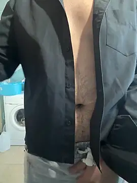 Snapshot of cazzo18cm3 chatting on October 4, 2025, 1:53 pm cazzo18cm3 online show from October 4, 2025, 1:53 pm