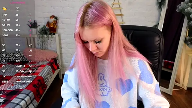 kitten murray  online show from December 5, 2025, 1:31 pm