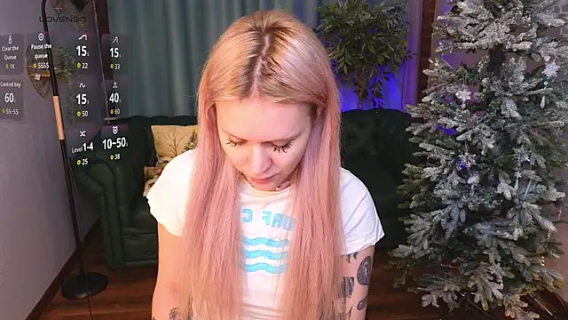 Snapshot of kitten_murray_ chatting on January 18, 2026, 1:26 pm kitten murray online show from January 18, 2026, 1:26 pm