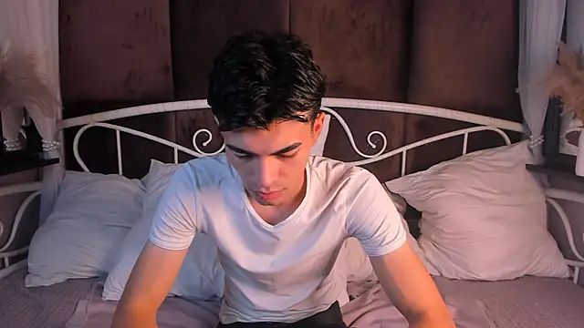 JaremyHarris online show from October 12, 2025, 8:41 pm