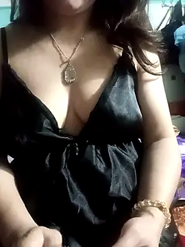 ZingCii online show from November 16, 2025, 4:01 pm