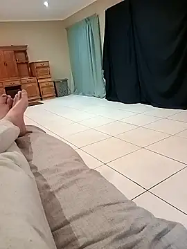 Snapshot of Rudiesny chatting on February 28, 2026, 10:44 pm Rudiesny online show from February 28, 2026, 10:44 pm