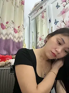 Ami-mi00 online show from October 1, 2025, 12:33 pm