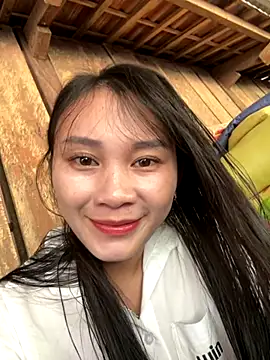 Ami-mi00 online show from October 10, 2025, 4:33 am
