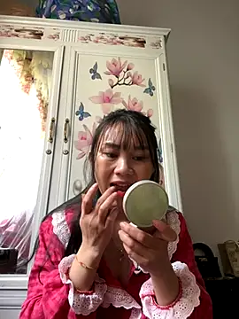 Ami-mi00 online show from October 21, 2025, 5:08 am