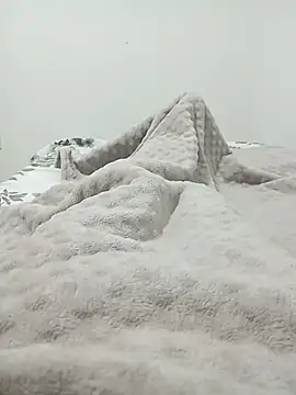 Snapshot of Mssbig chatting on October 9, 2025, 8:56 am Mssbig online show from October 9, 2025, 8:56 am