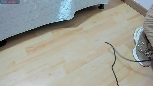 lapitti online show from October 16, 2025, 1:56 pm