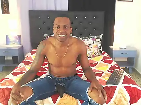 Snapshot of Stanley_Black chatting on October 23, 2025, 1:10 pm Stanley Black online show from October 23, 2025, 1:10 pm