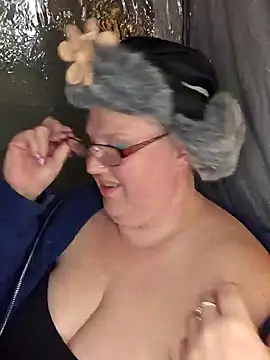 Snapshot of Budd_Bunney chatting on February 8, 2026, 6:17 am Budd Bunney online show from February 8, 2026, 6:17 am