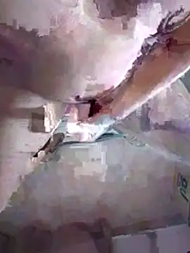 eroer20 online show from October 26, 2025, 10:15 pm