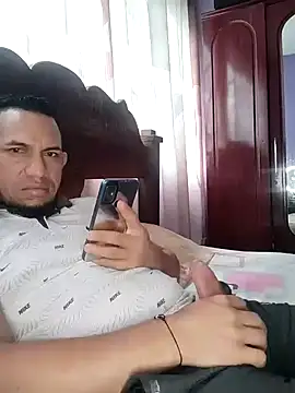 Snapshot of fayola20 chatting on September 29, 2025, 6:24 pm fayola20 online show from September 29, 2025, 6:24 pm