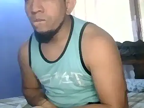 Snapshot of fayola20 chatting on October 13, 2025, 1:33 pm fayola20 online show from October 13, 2025, 1:33 pm