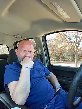 fuckadilf online show from November 14, 2025, 5:33 pm